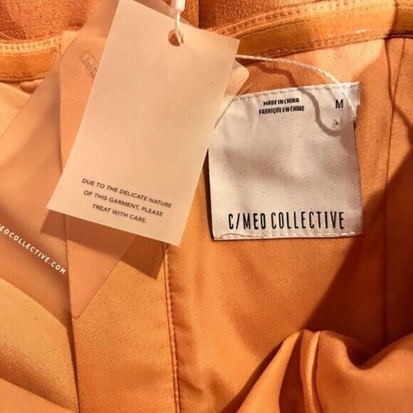 C/MEO Collective Need Nobody Romper BNWOT - Picture 5 of 5